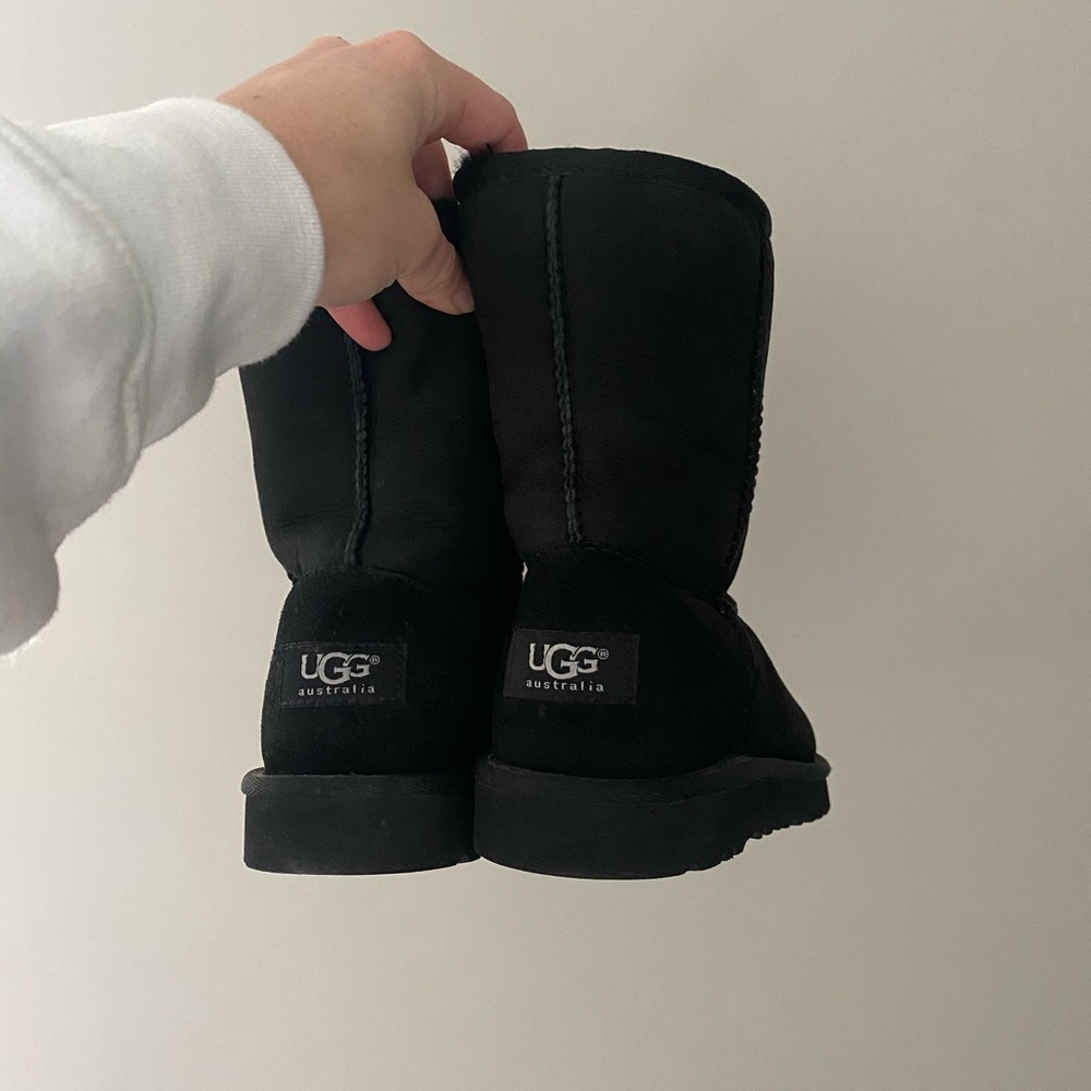 Almost brand new Uggs